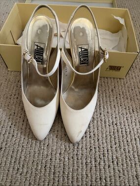 Allure Cream Pointed Toe Slingback Pumps with Jeweled Buckle